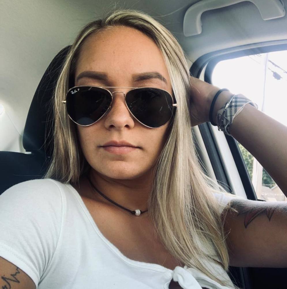 Meet your Posher, Brielle